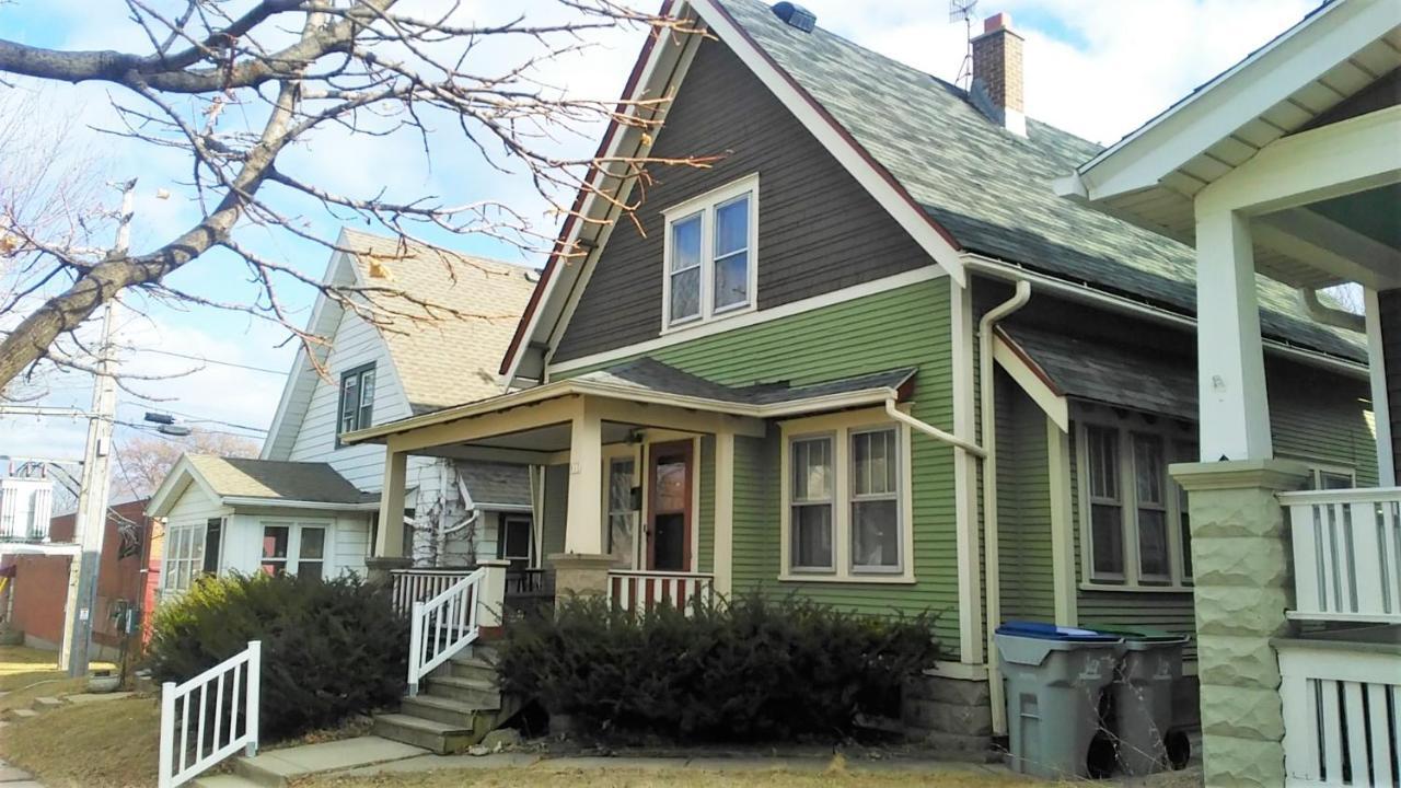 Comfortable 3 Bedroom Craftsman Bungalow In Milwaukee'S Bay View Neighborhood Eksteriør bilde